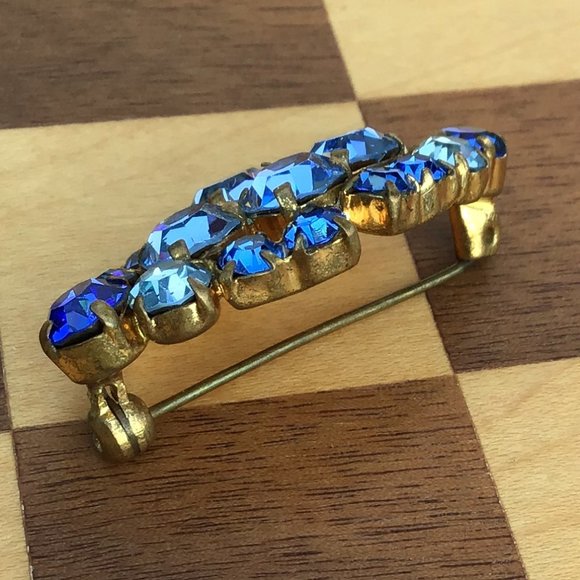 Dazzling Blue Vintage Brooch Pin - Picture 3 of 9